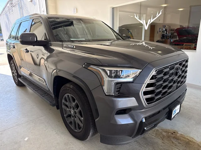 2025 Toyota Sequoia Platinum