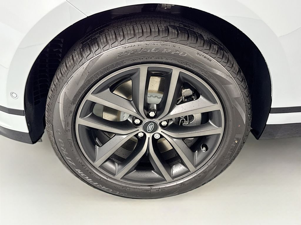 New 2026 Arroios Grey Land Rover Belgravia Edition image 32