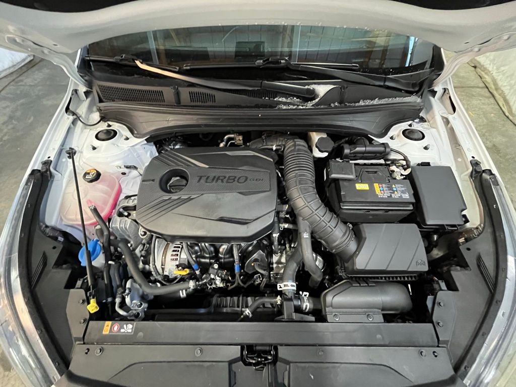 Used 2024 White Kia GT image 30