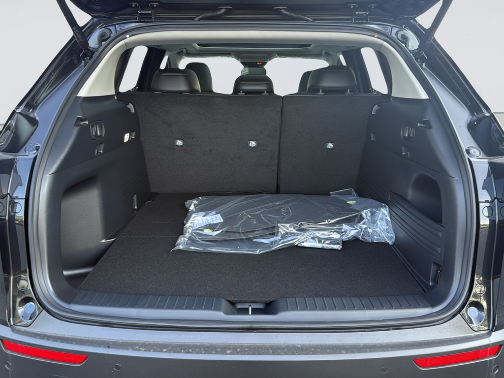 New 2026 Jet Black Mica Mazda Preferred image 31