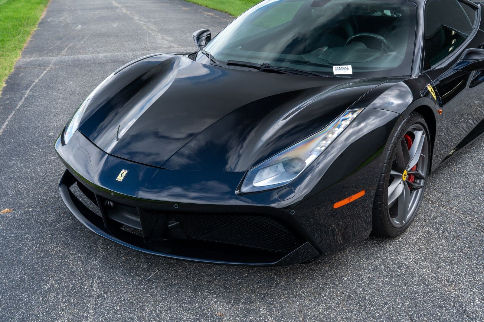 Used 2018 Black Ferrari  image 26