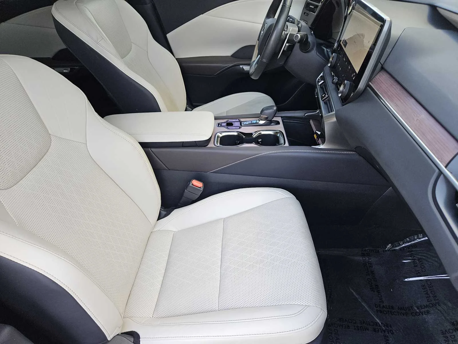 Certified Used 2024 EMINENT WHITE PEARL Lexus Premium Plus image 9