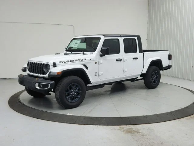 New 2026 Bright White Clear-Coat Exterior Paint Jeep 85th Anniversary Edition image 3