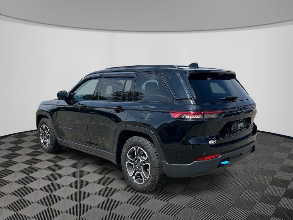 Used 2022 Black Jeep Trailhawk 4xe image 3