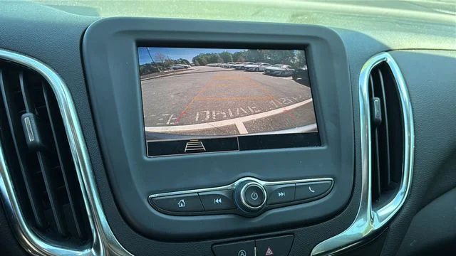 Used 2024 Gray Chevrolet LT image 27