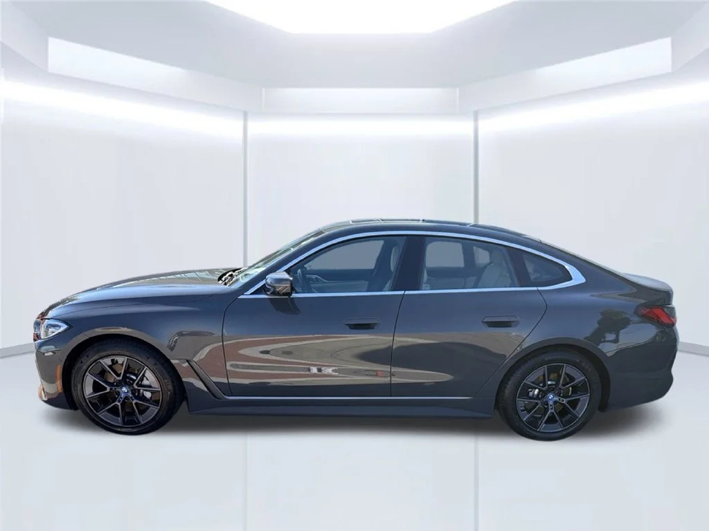Used 2024 Gray BMW eDrive35 image 3
