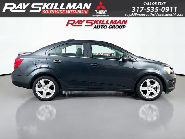 Used 2015 Gray Chevrolet LTZ image 8