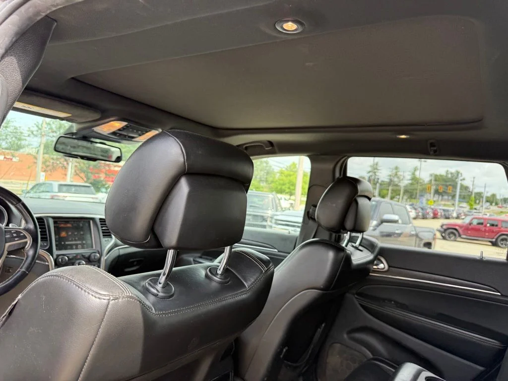 Used 2016 Black Jeep Limited image 24