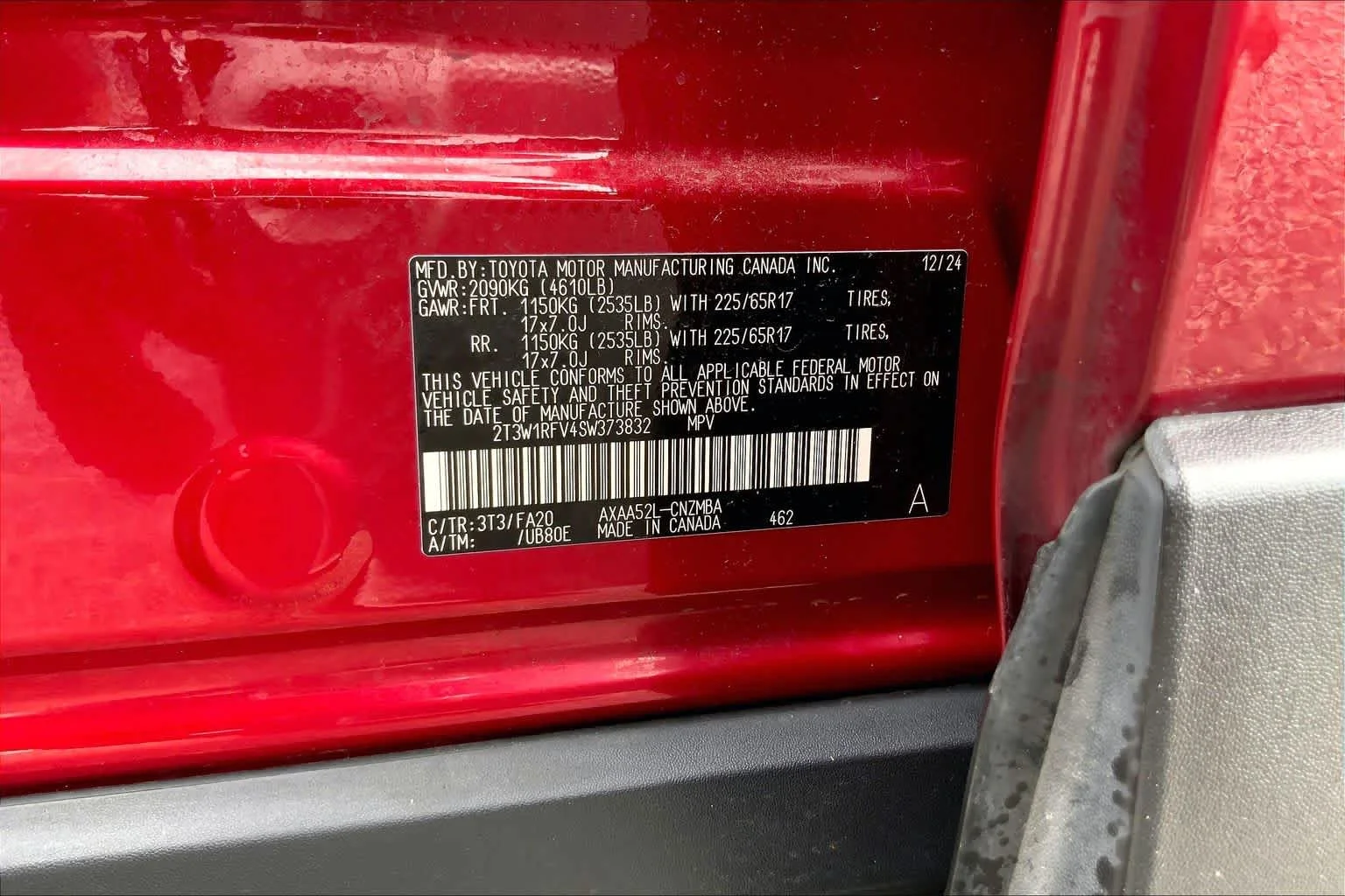 Used 2025 Ruby Flare Pearl Toyota XLE image 36
