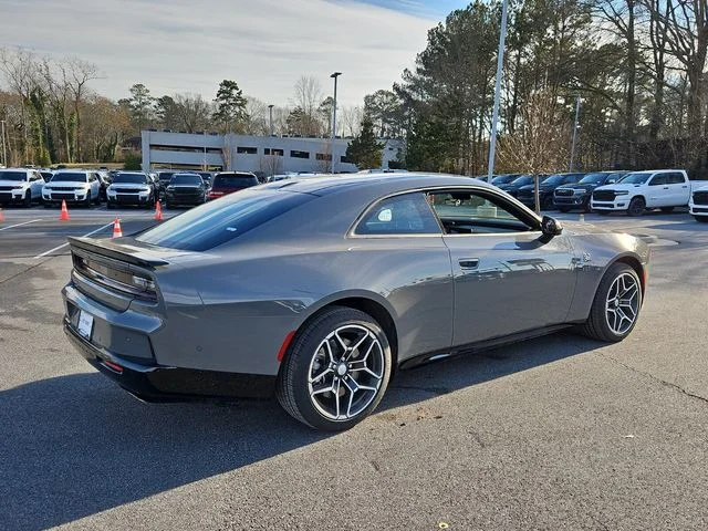 New 2026 Destroyer Gray Exterior Paint Dodge R/T Scat Pack image 9