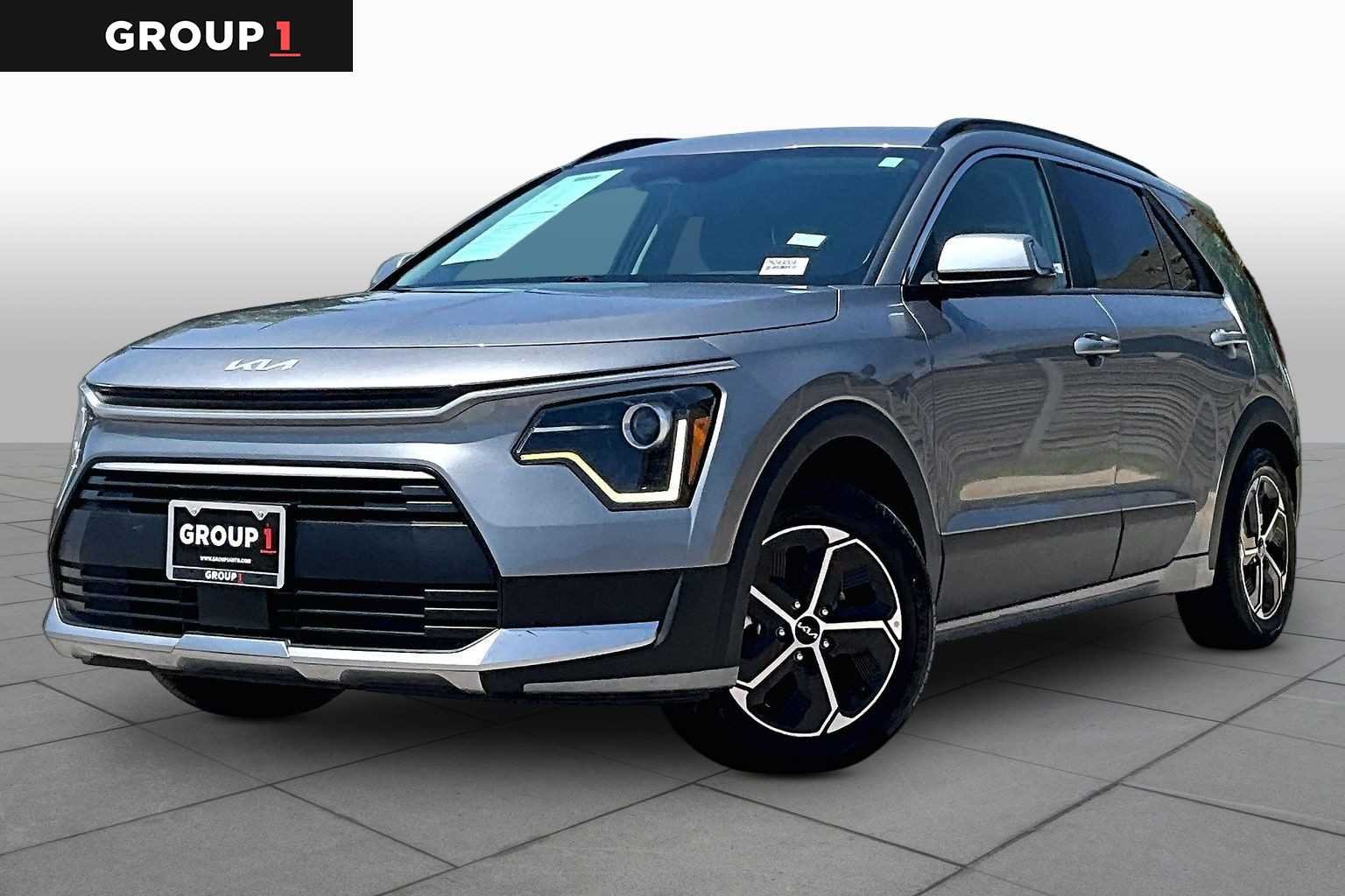 Pre-Owned 2023 Kia Niro EX