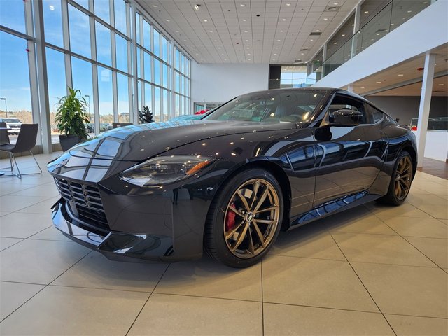 New 2026 Nissan Z Heritage Edition (Z32 Midnight Purple) Sports