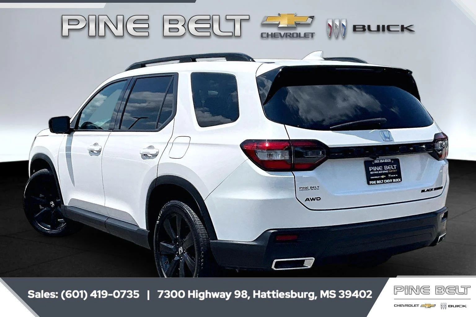 Used 2025 Platinum White Pearl Honda Black Edition image 2