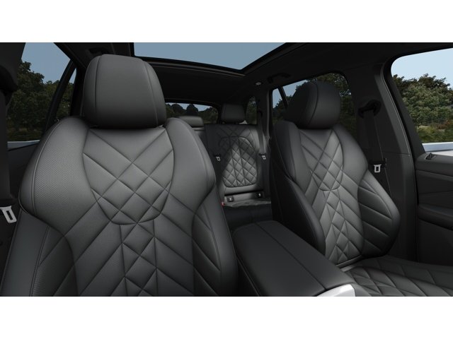 New 2026 Black Sapphire Metallic BMW xDrive40i image 11