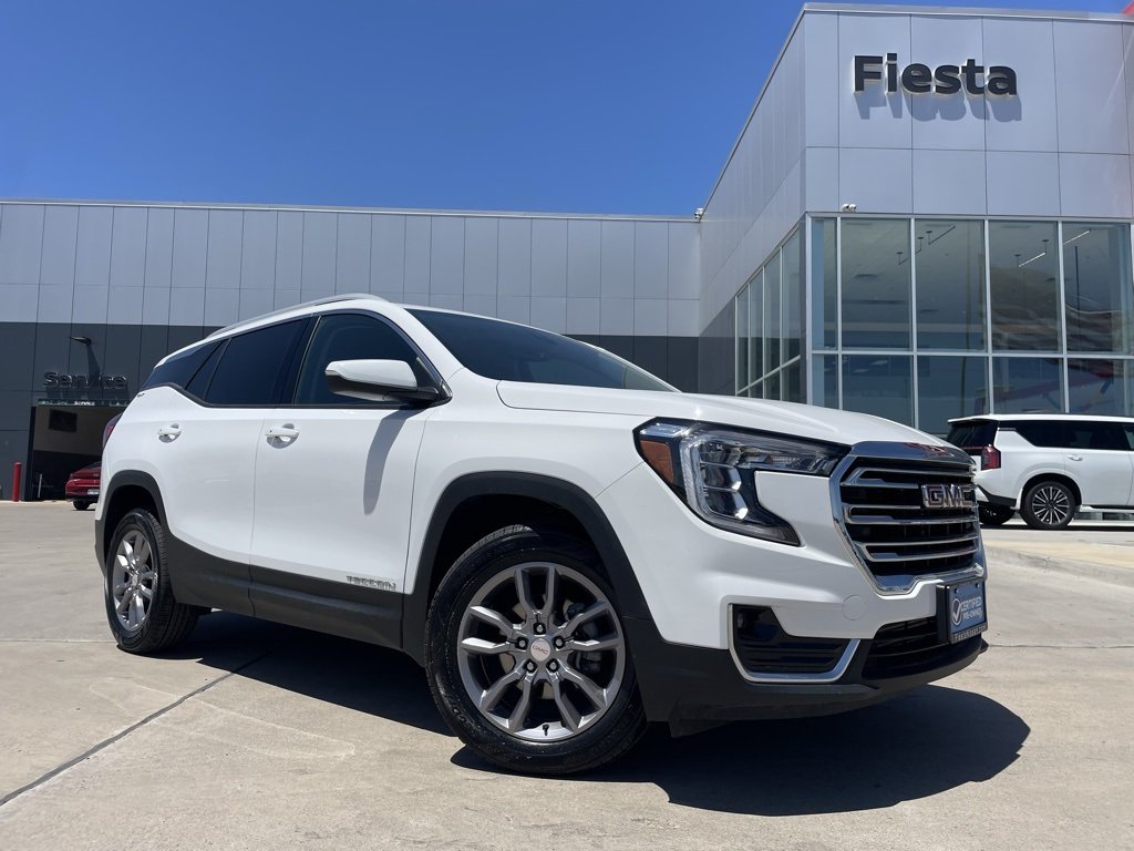 2024 GMC Terrain SLT