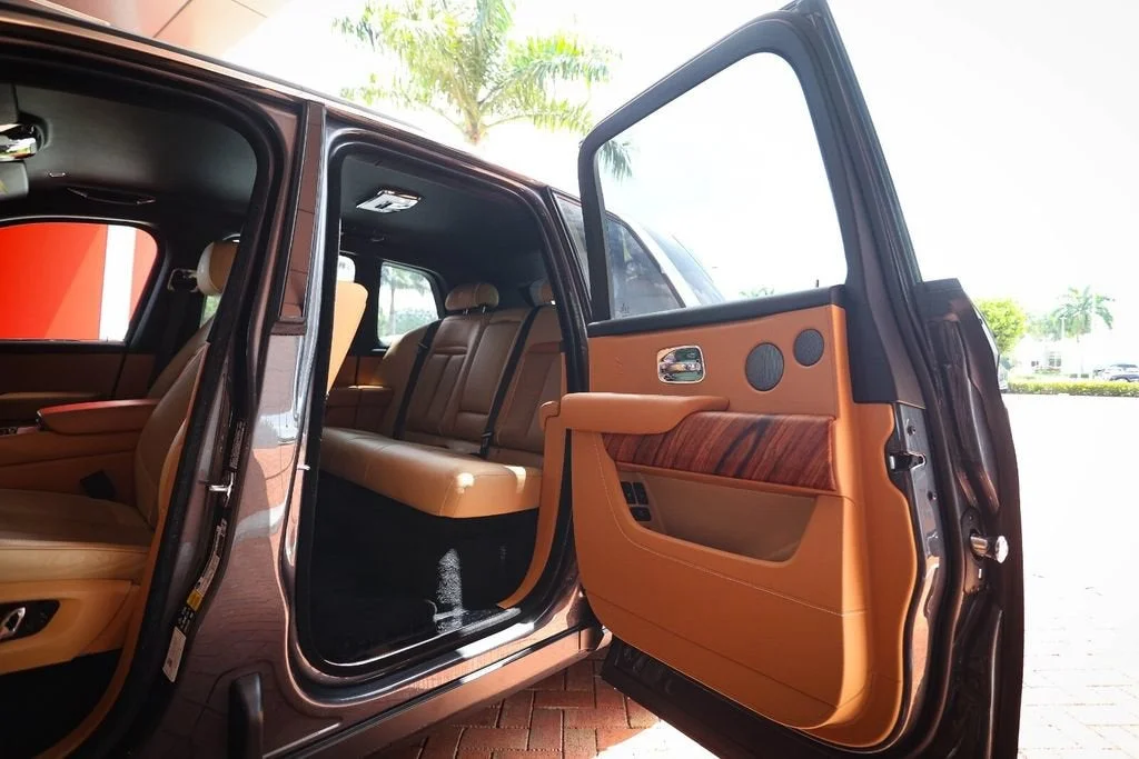 Used 2022 Gunmetal Rolls-Royce Base image 41
