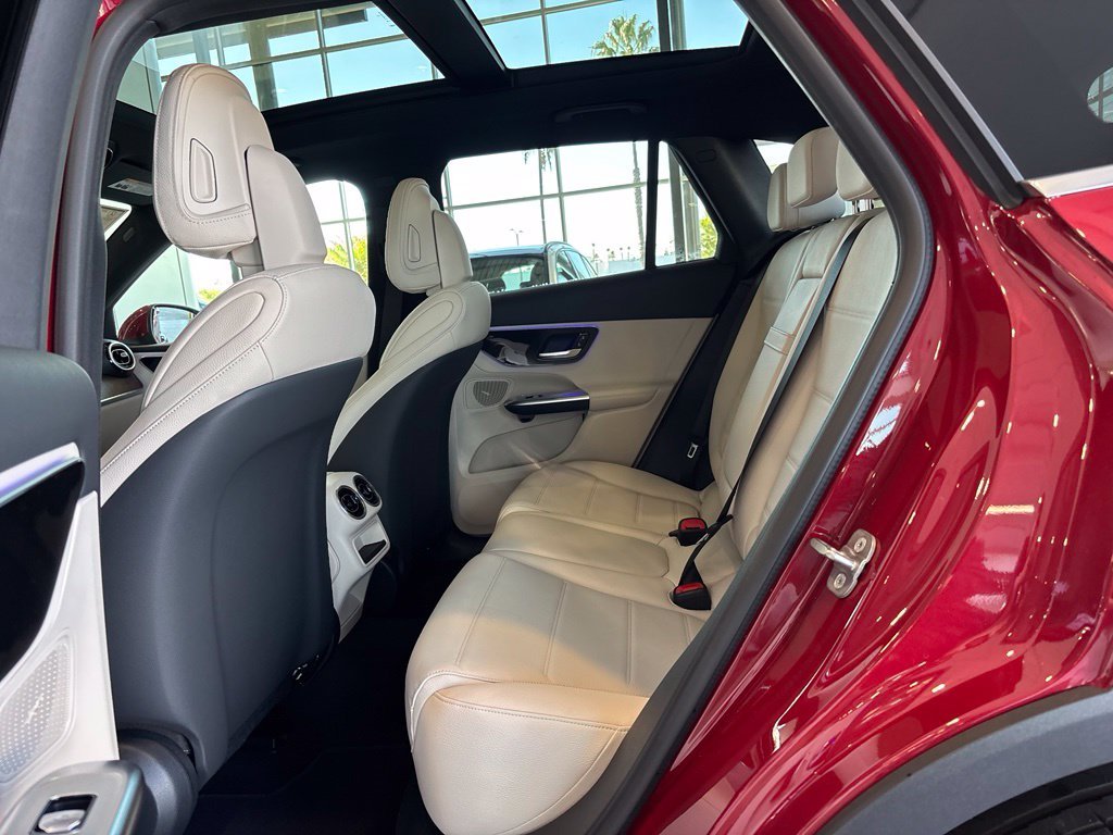 New 2027 MANUFAKTUR Patagonia Red Metallic Mercedes-Benz GLC 300 image 26