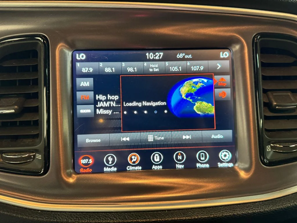 Used 2019 Black Dodge SXT image 20
