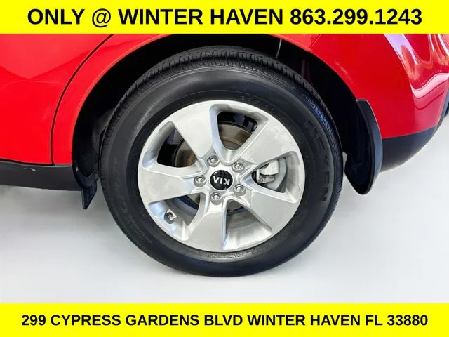Used 2019 Red Kia Base image 28