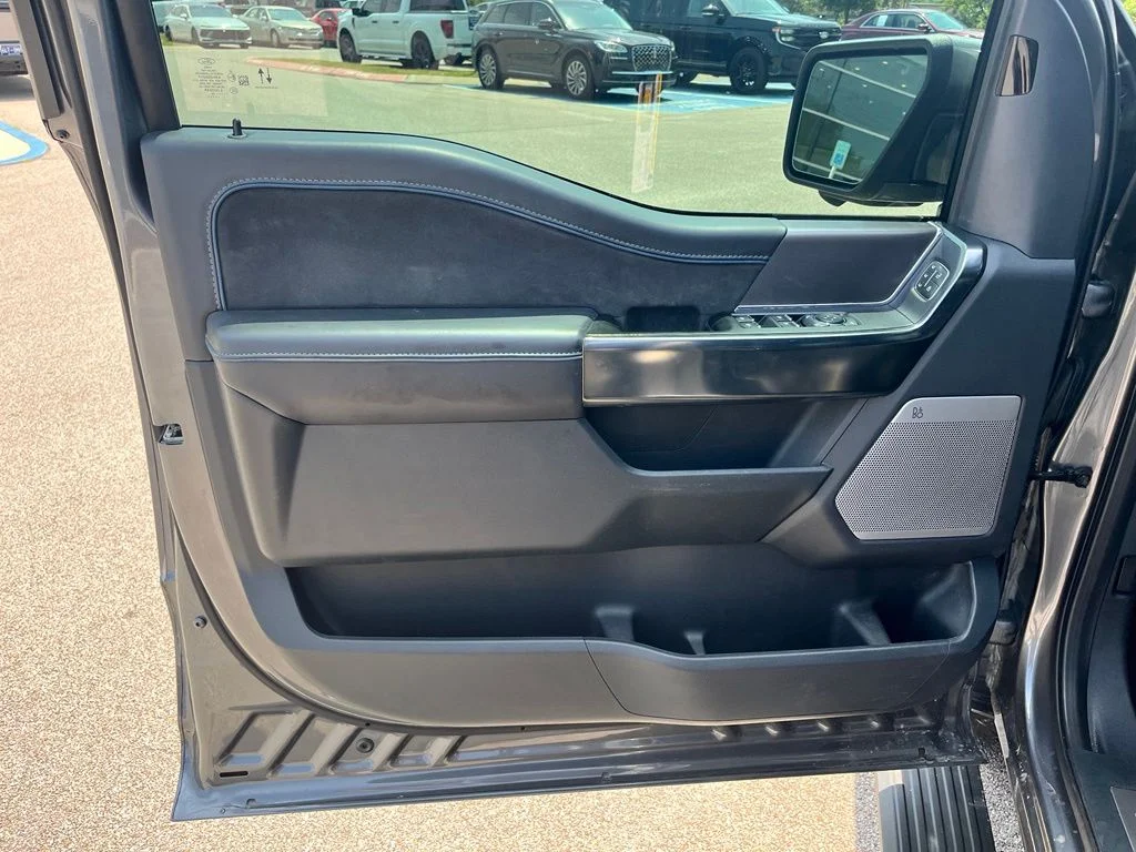 Used 2025 Gray Ford Platinum image 12