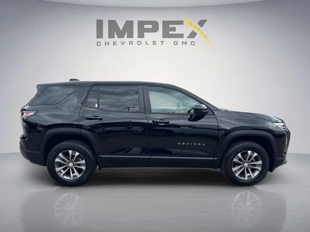 Used 2026 Mosaic Black Metallic Chevrolet LT image 6