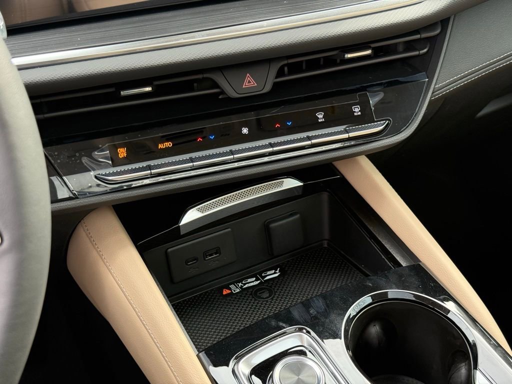 2026 Buick Envision Preferred - Photo 33