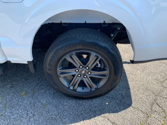 Certified Used 2023 White Ford Lariat image 37