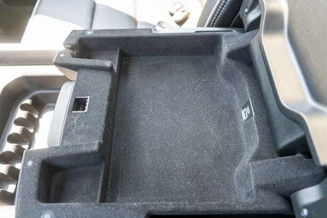 Used 2020 Black Ram Laramie image 37