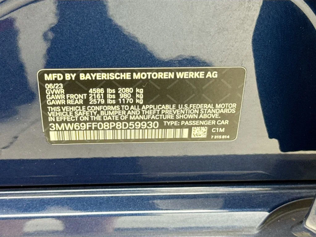 Used 2023 Blue BMW 330i image 34