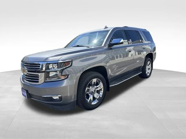 Used 2019 Gray Chevrolet Premier image 3