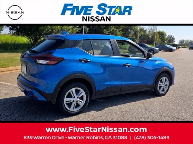 Used 2024 Blue Nissan S image 13