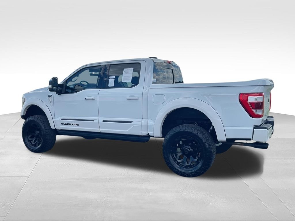 Used 2023 White Ford Lariat image 6