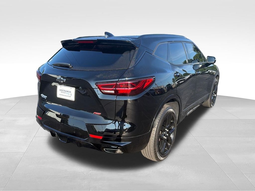 Used 2025 Black Chevrolet RS image 21
