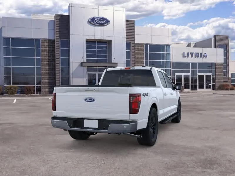 New 2026 Oxford White Ford XLT image 8