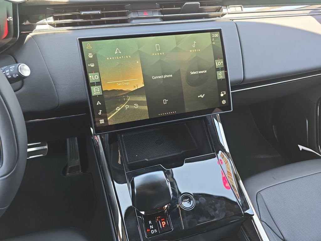 New 2025 Sunrise Copper Satin Land Rover SV image 21