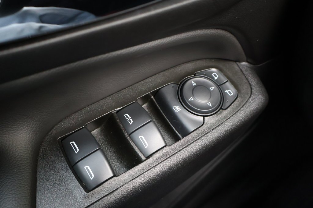 2024 Chevrolet Equinox LT - Photo 37