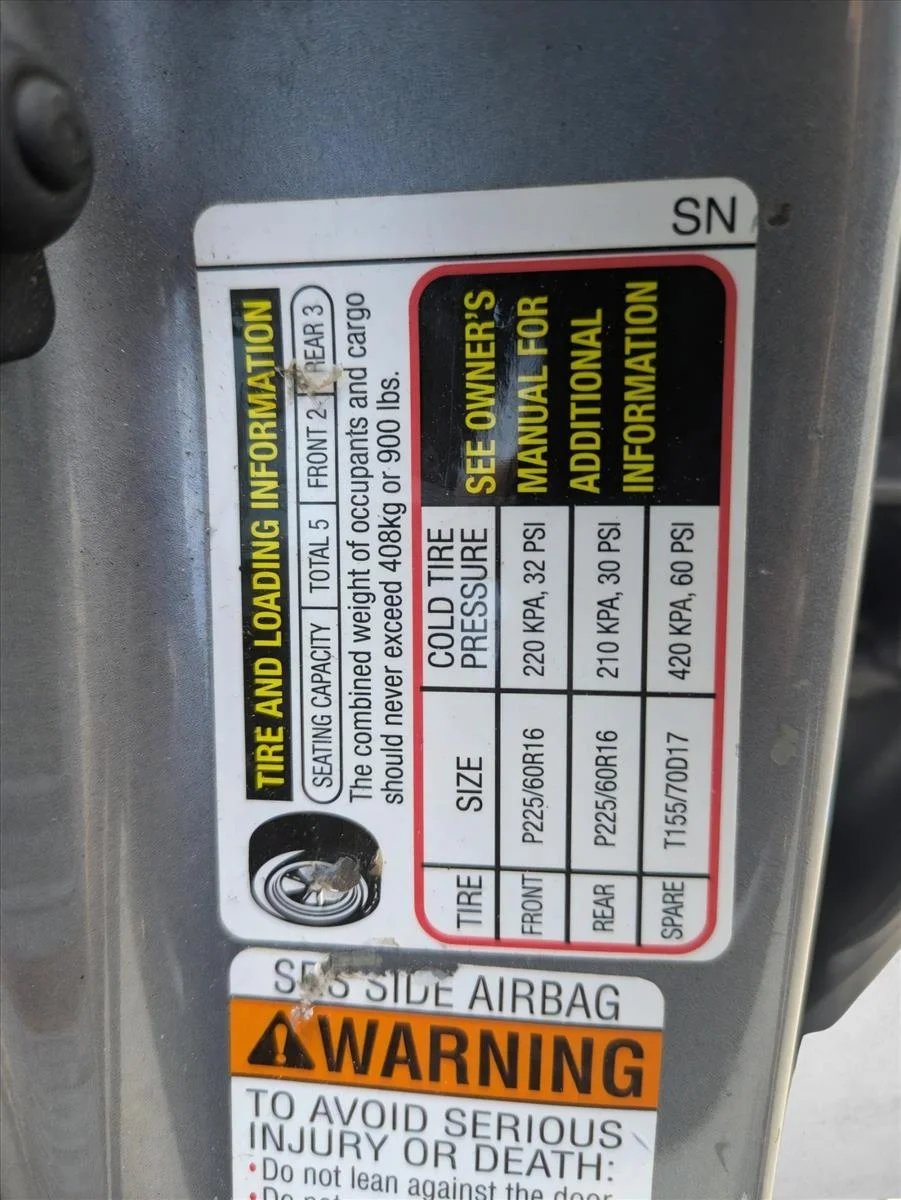 Used 2008 Blue Subaru  image 13