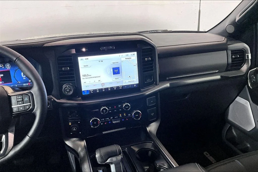 Used 2025 White Metallic Ford Platinum image 5