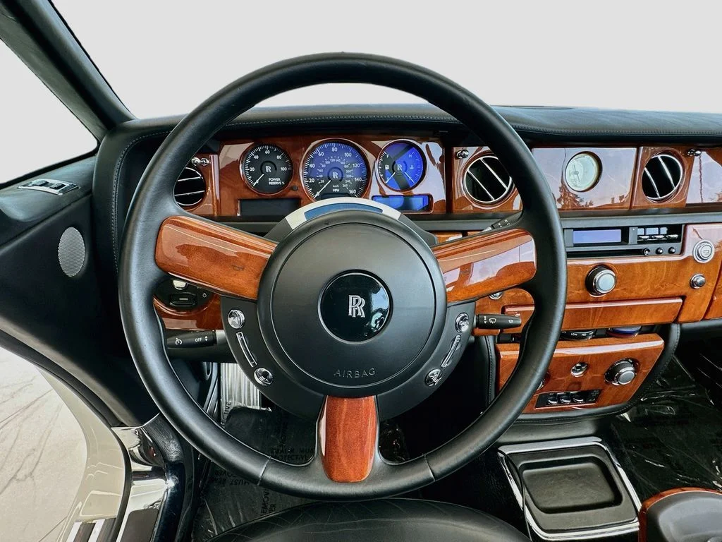 Used 2009 White Rolls-Royce Base image 12