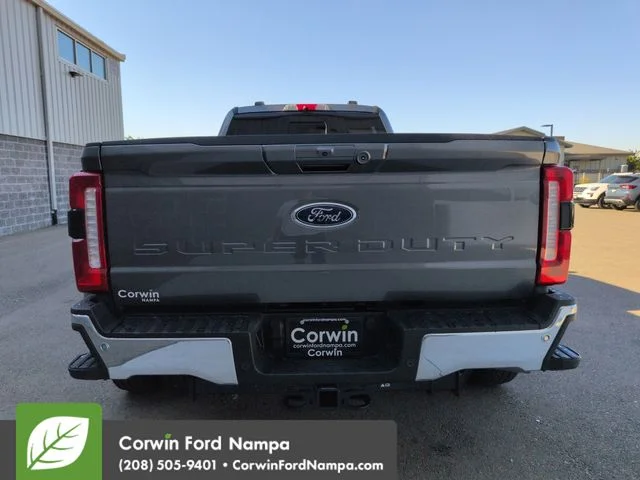 New 2026 Gray Ford Lariat image 4