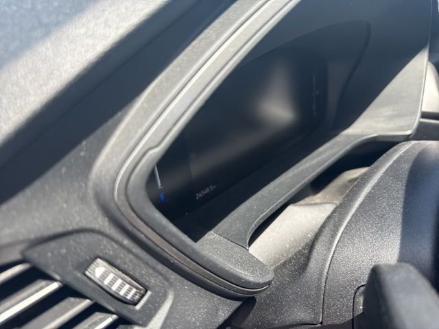 Used 2023 White Ford Active image 9