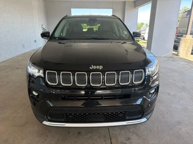 Used 2022 Black Jeep Limited image 10