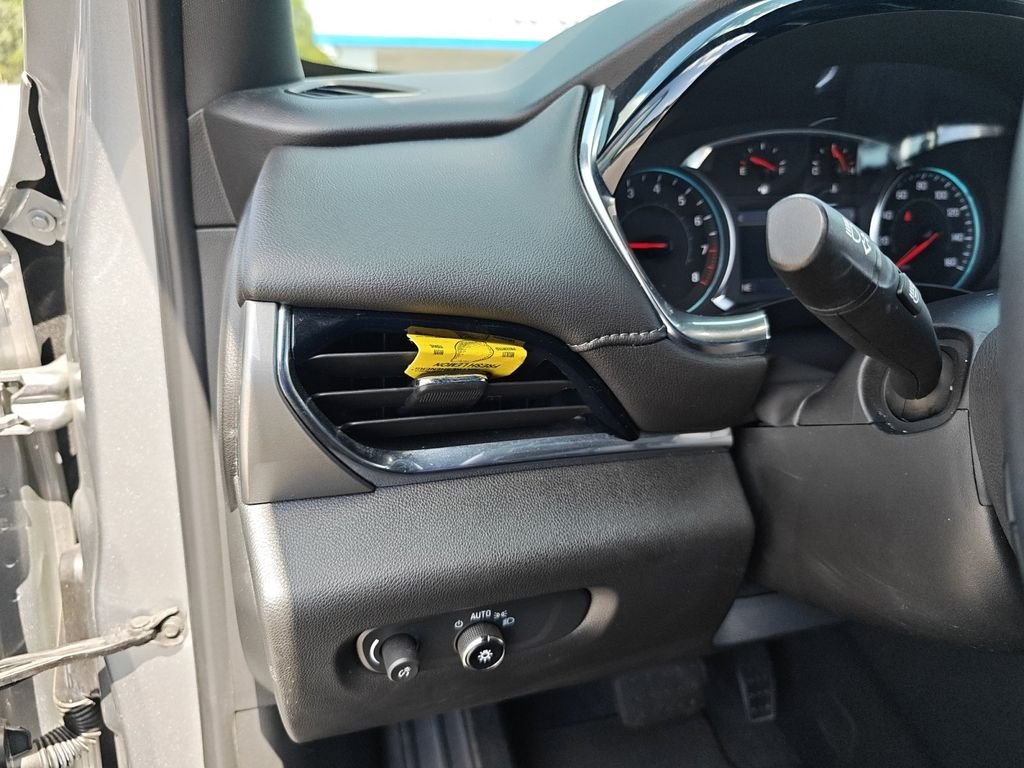 Used 2023 Gray Chevrolet LT image 31