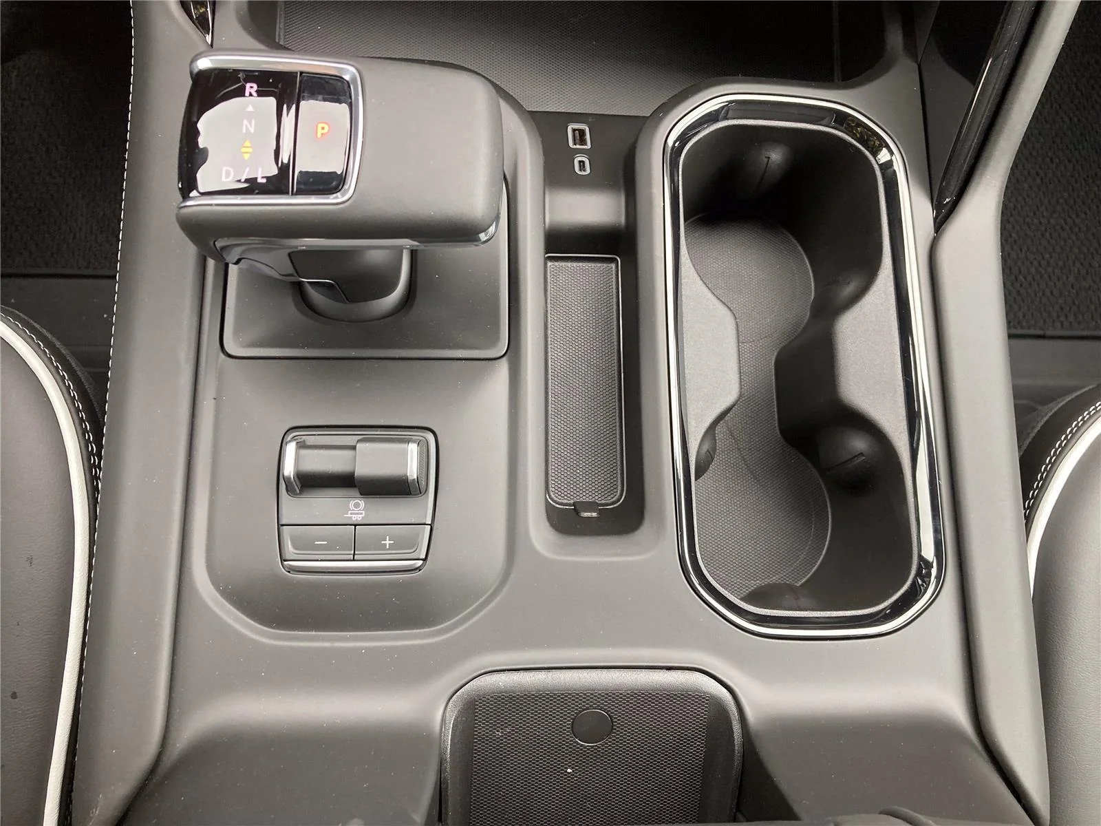 New 2026 Onyx Black GMC AT4X image 18