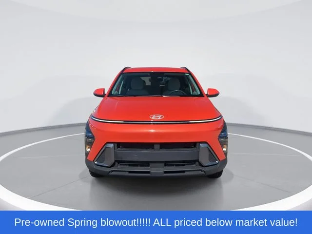Used 2024 Orange Hyundai SEL image 3