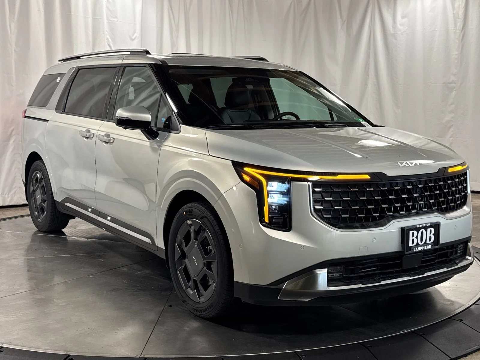 New 2026 Ivory Silver Kia SX image 10