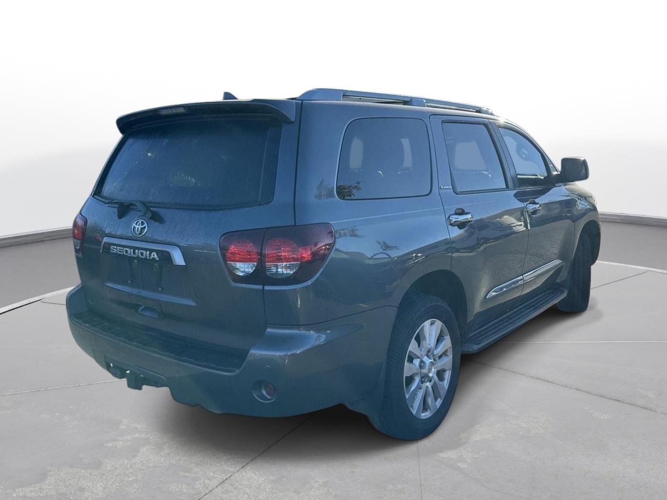 Certified Used 2020 Magnetic Gray Metallic Toyota Platinum image 6
