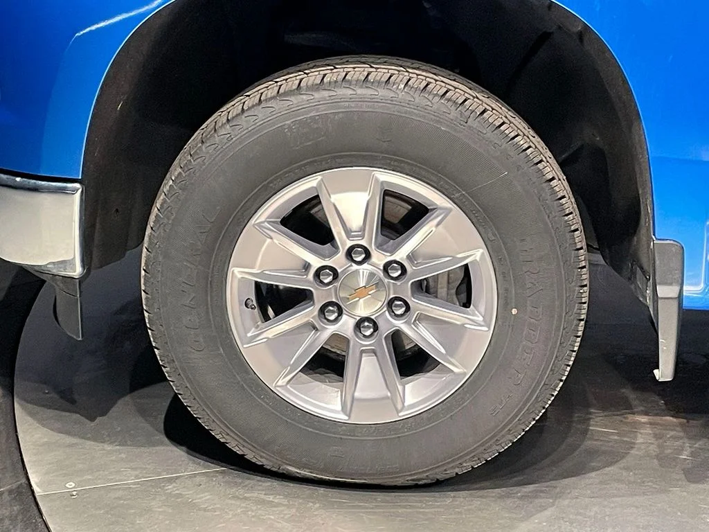 Used 2026 Blue Chevrolet LT image 16