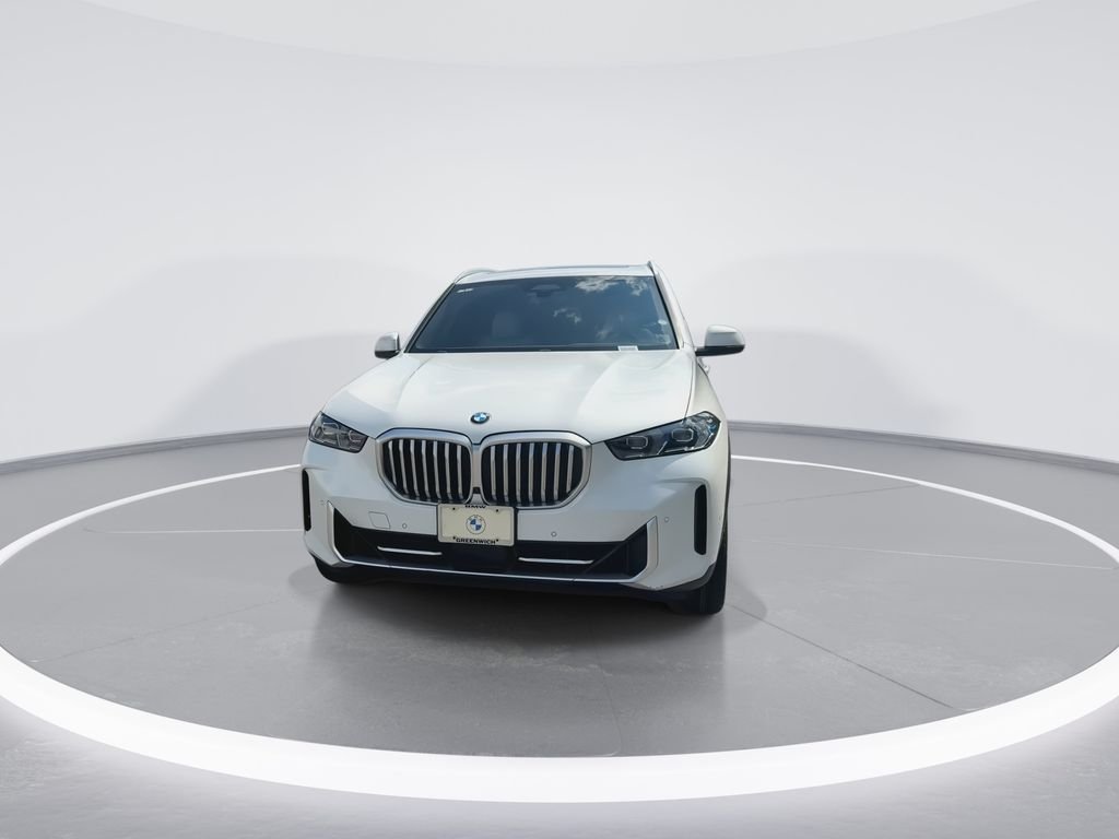 Certified Used 2024 White Metallic BMW xDrive40i image 3