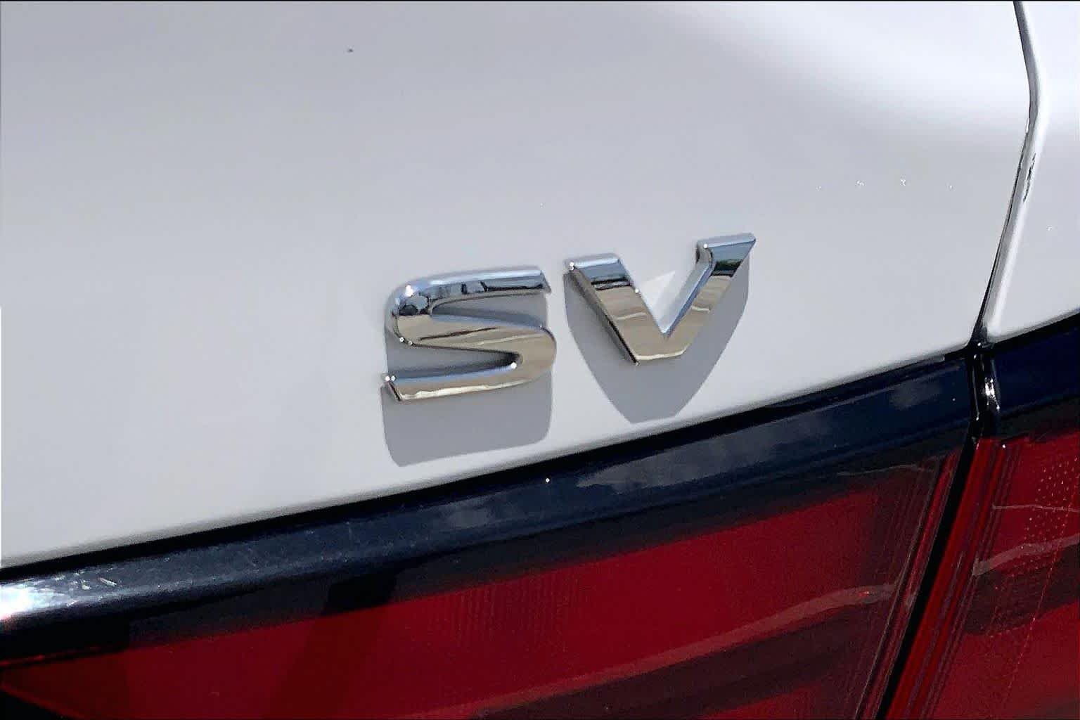Used 2024 Fresh Powder Nissan SV image 10